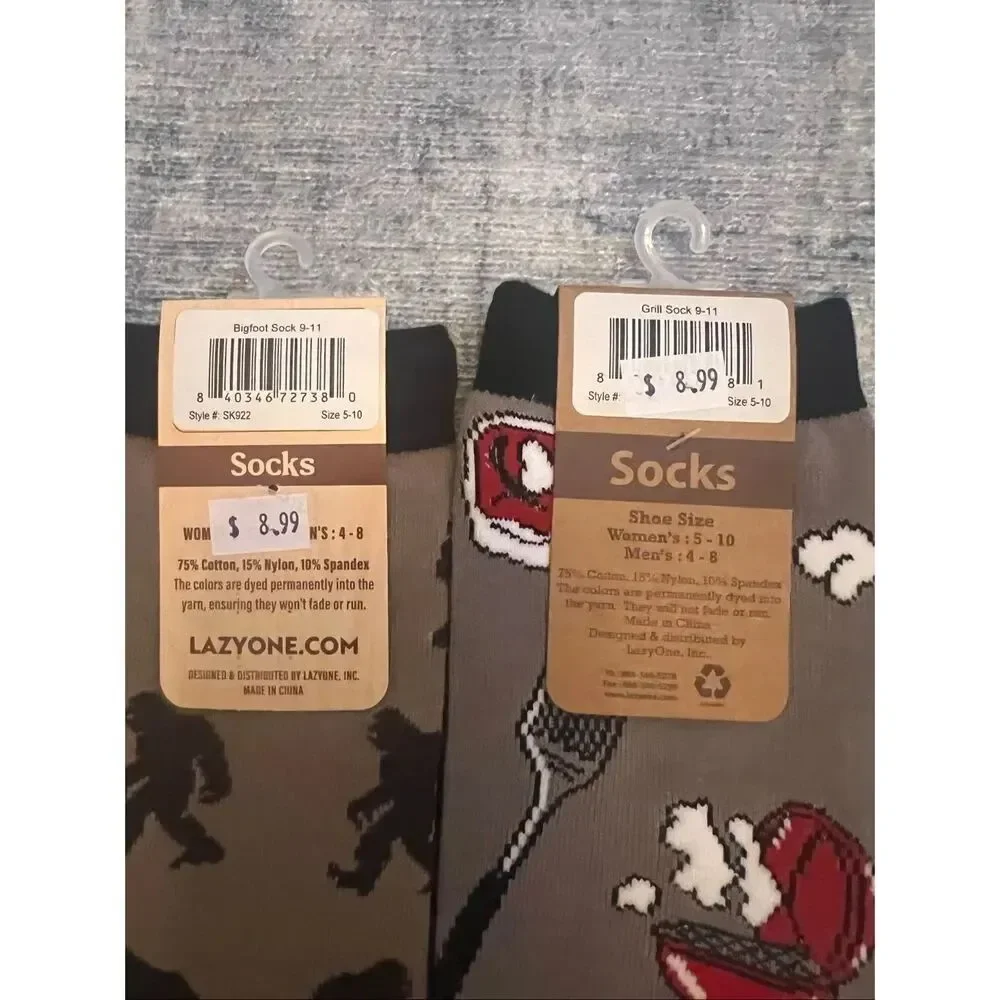 New Lazy One Gray Black Red Bigfoot Grill Master Socks Womens 5 - 10 Mens 4 - 8